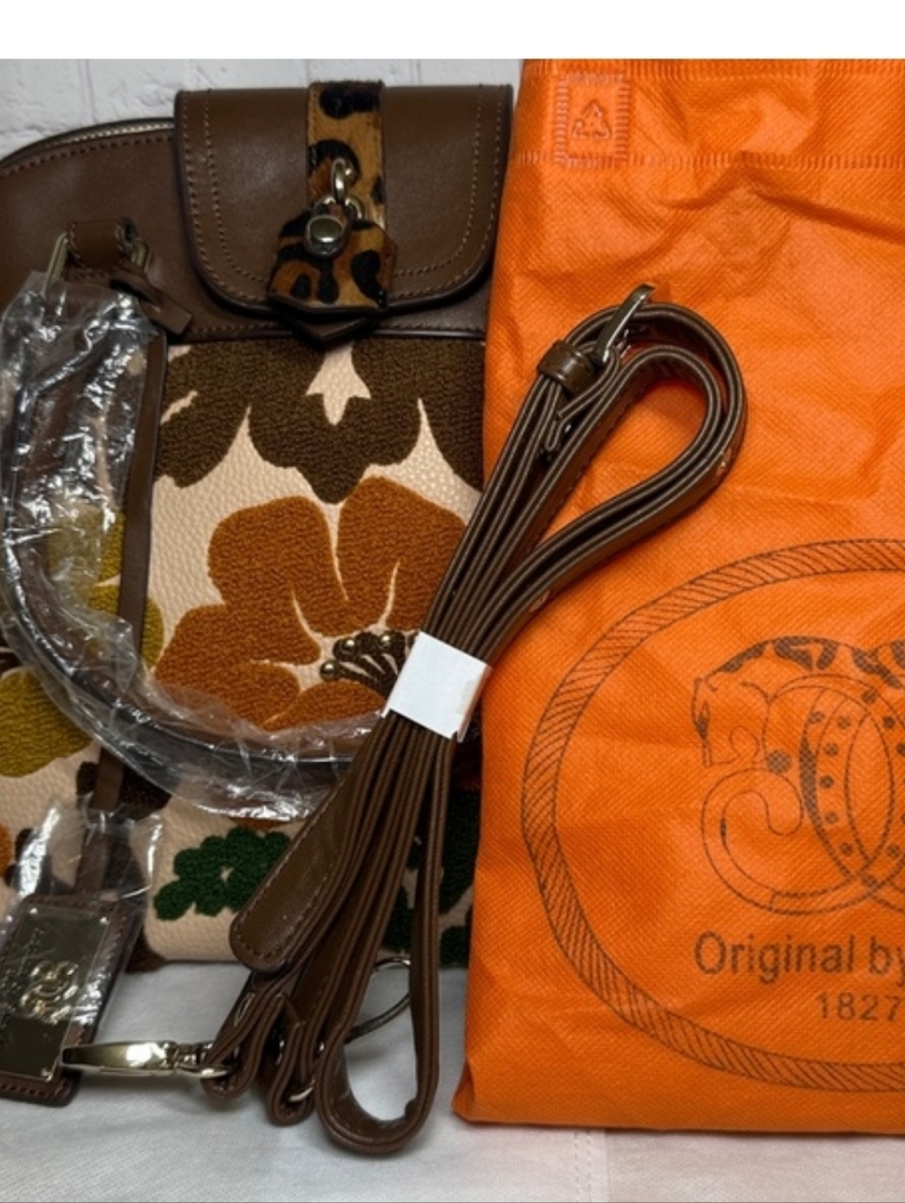 Sharif 1827 Embroidered Floral Leather Trim Decorative Calf Hair Lock w/Dustbag - Picture 2 of 16